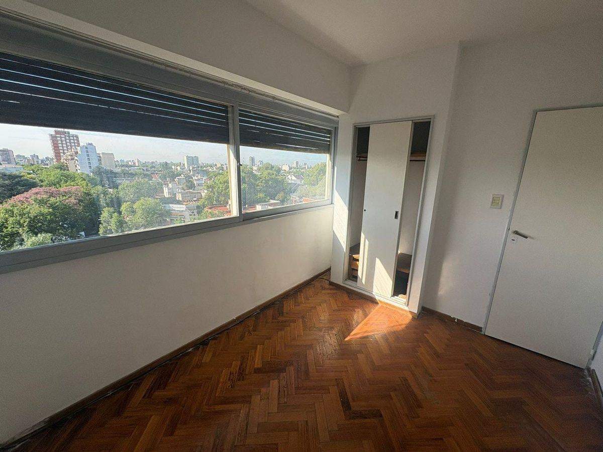 Foto de VENTA 4 AMB CON COCHERA-MONTE CASTRO-APTO CREDITO, imagen 4
