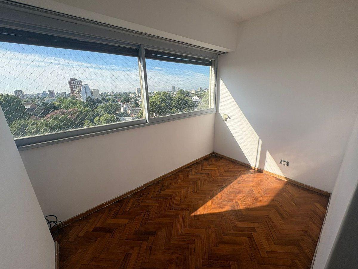 Foto de VENTA 4 AMB CON COCHERA-MONTE CASTRO-APTO CREDITO, imagen 5