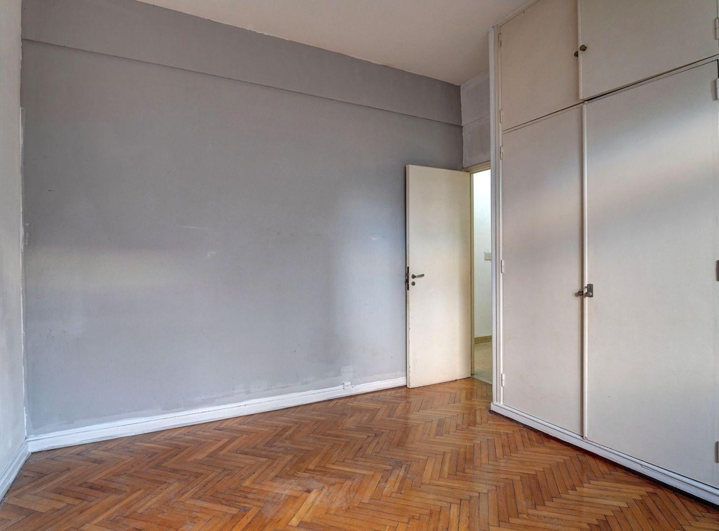 Foto de SE VENDE DEPARTAMENTO 4 AMB C/DEP - SAN CRISTOBAL, imagen 5