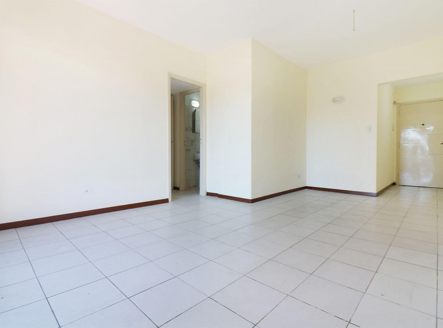 Foto de VENTA DEPARTAMENTO 2 AMBIENTES C BALCÓN, BALVANERA, imagen 2