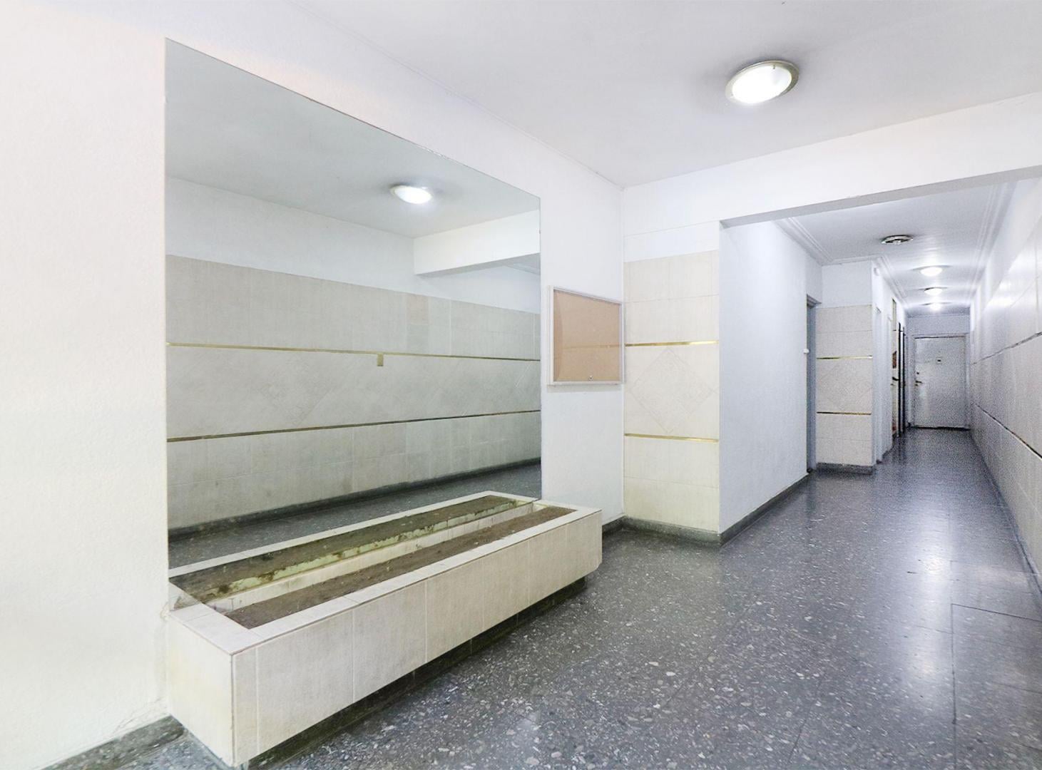 Foto de VENTA DEPARTAMENTO 2 AMBIENTES C BALCÓN, BALVANERA, imagen 3