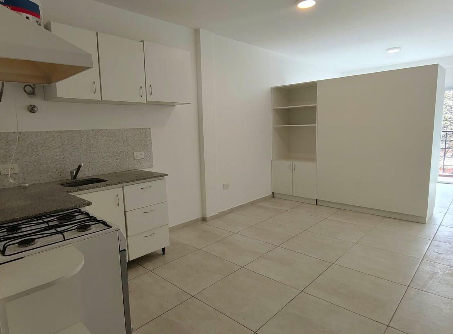 Foto de ALQUILER MONOAMBIENTE VILLA URQUIZA BALCÓN, imagen 3