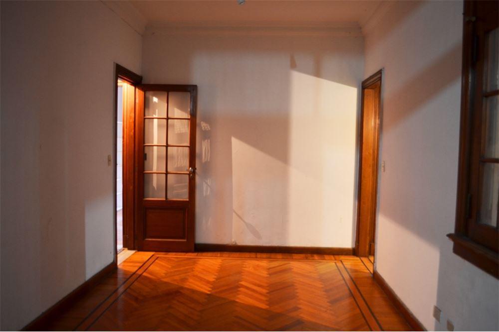Foto de Venta departamento 4 amb+dep Balvanera, imagen 5