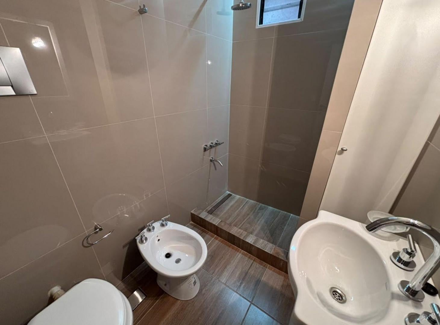 Foto de VENTA DEPARTAMENTO 3 AMBIENTES C/ BALCON APTO CRED, imagen 3