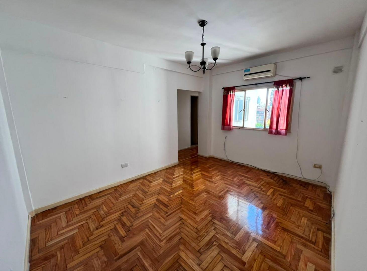 Foto de ALQUILER DEPARTAMENTO 2 AMBIENTES - ALMAGRO, imagen 3