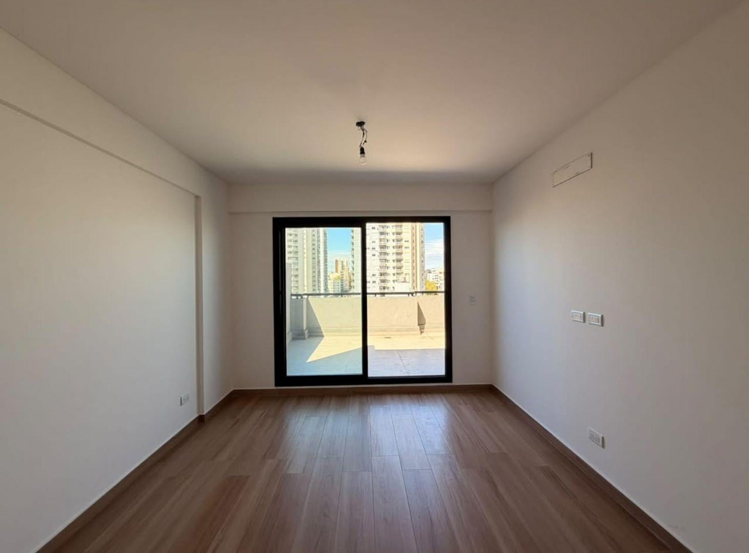 Foto de MONOAMBIENTE A ESTRENAR CON GRAN TERRAZA PROPIA, imagen 2