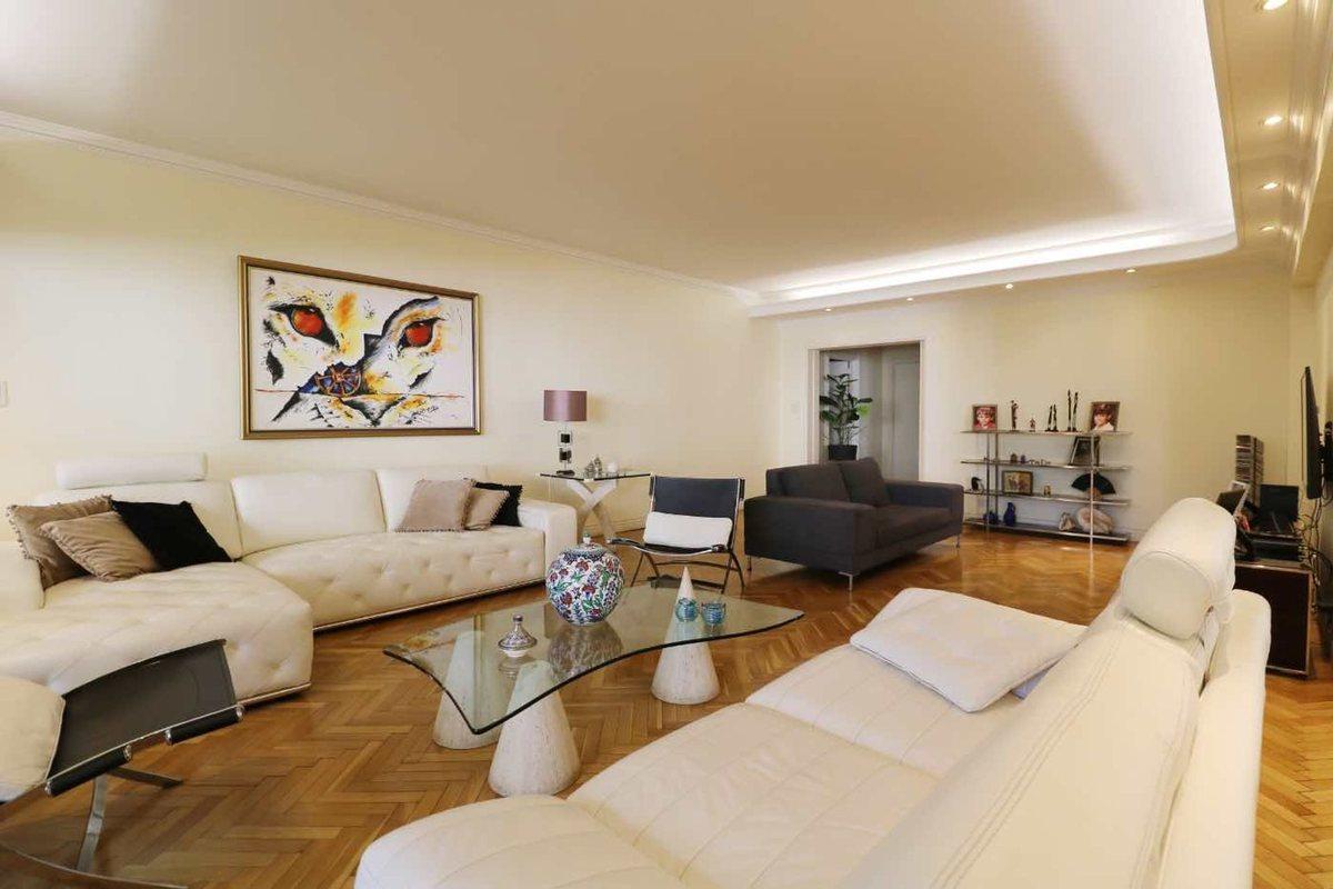 Foto de VENTA DEPARTAMENTO 4 AMBIENTES BELGRANO COCHERA, imagen 2