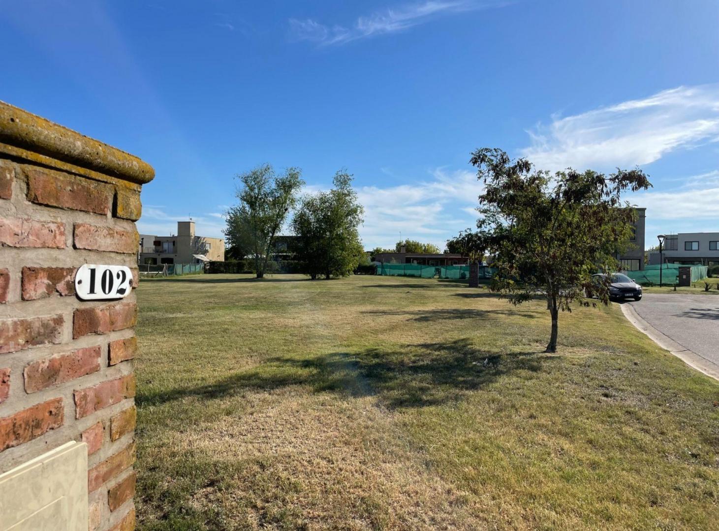 Foto de VENTA DE LOTE EN EL CANTON GOLF, imagen 1