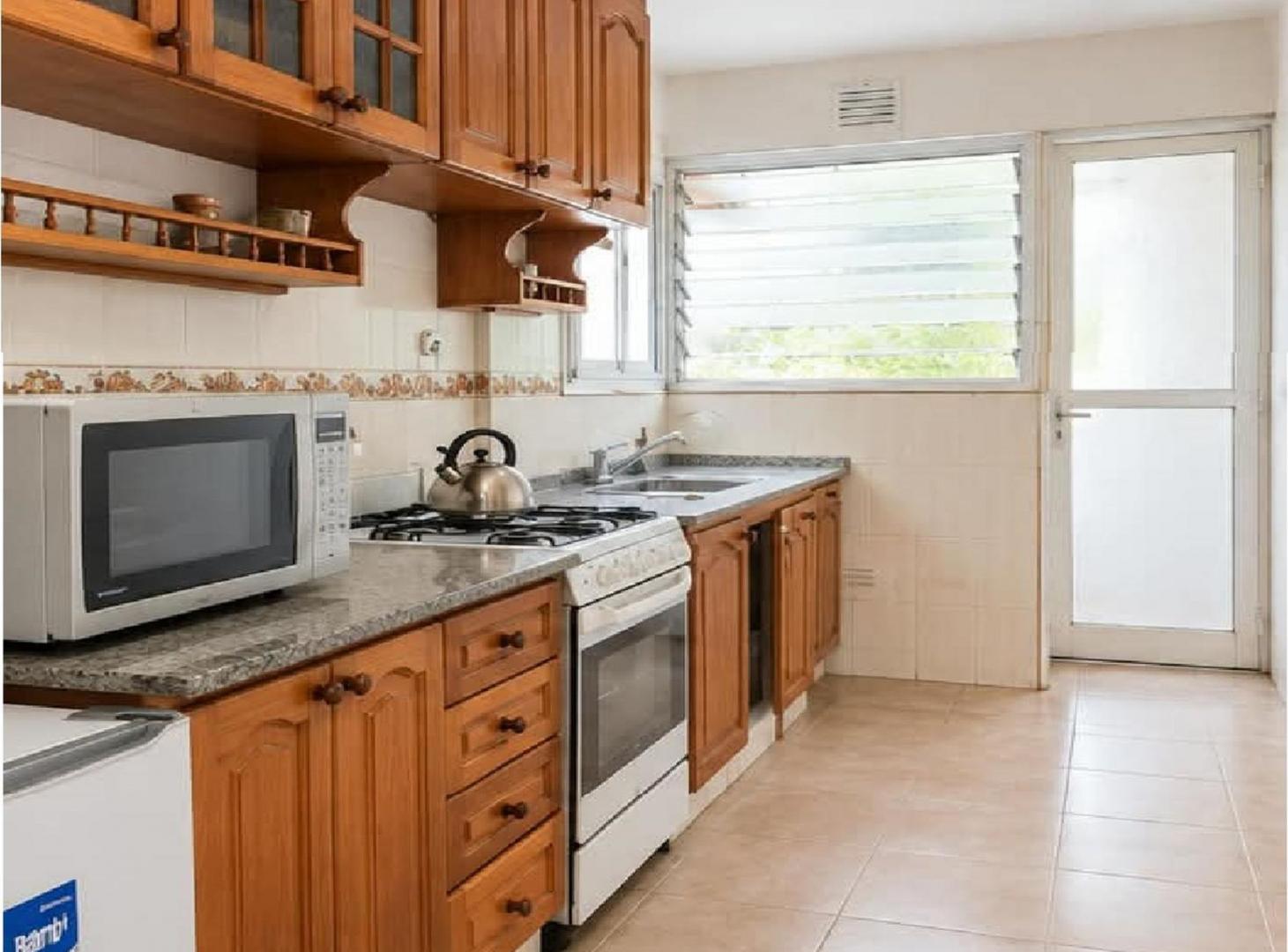 Foto de VENTA 4 AMB V. DEL PARQUE CON BALCÓN ATERRAZADO, imagen 3