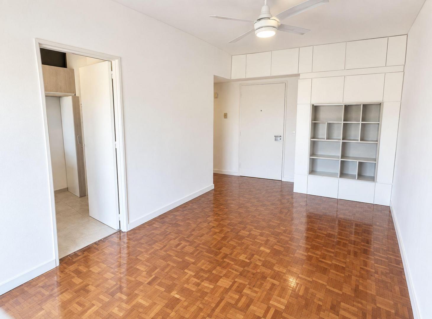 Foto de VENTA Departamento 3 ambientes Balvanera con renta, imagen 3