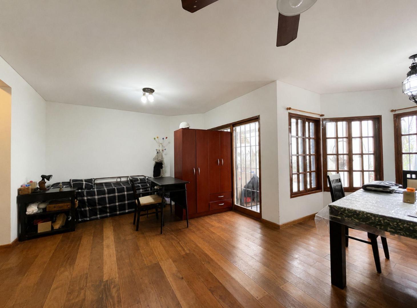 Foto de CASA EN VENTA | 6 AMBIENTES | 2 COCHERAS | PALERMO, imagen 1