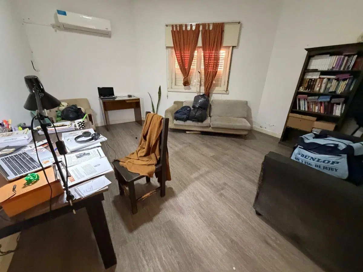VENDO CASA ESQUINA 3 DORM C/QUINCHO Y TERRAZA B° PUEYRREDON 1
