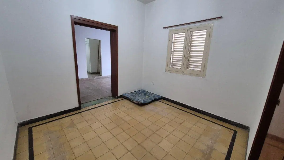ALQUILO Casa sobre Av Belgrano 2351 3 Dor 5