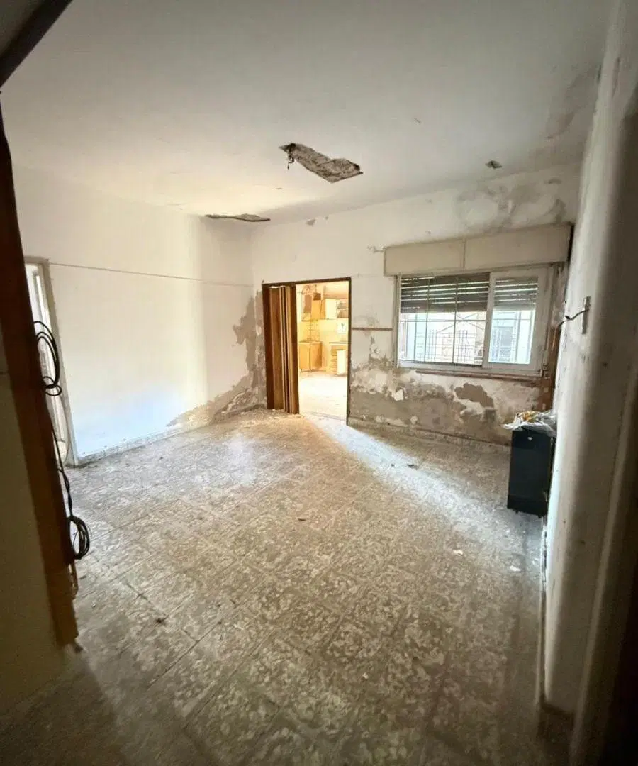 EN VENTA EXCEPCIONAL PROPIEDAD A REMODELAR 4