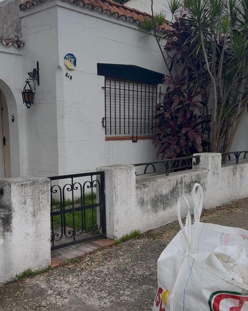 Foto de OPORTUNIDAD CASA EN PLENO CENTRO DE VILLA CONSTITUCION, imagen 5