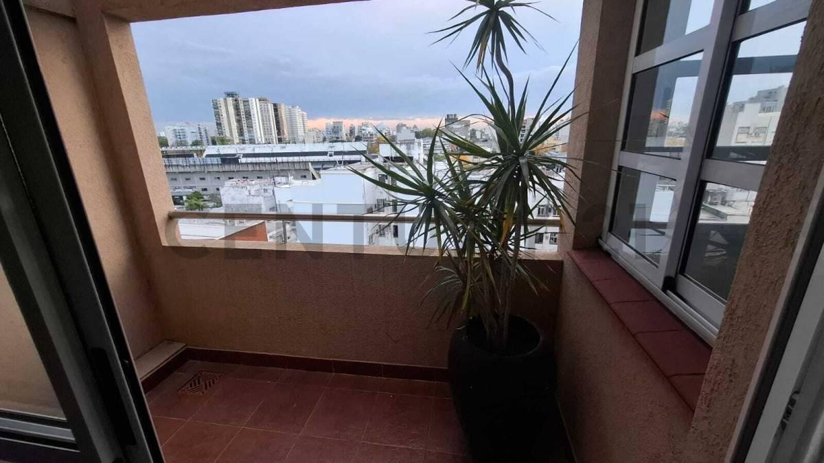 ALQUILER DEPARTAMENTO DOS AMBIENTES CON BALCON Y TOILETTE