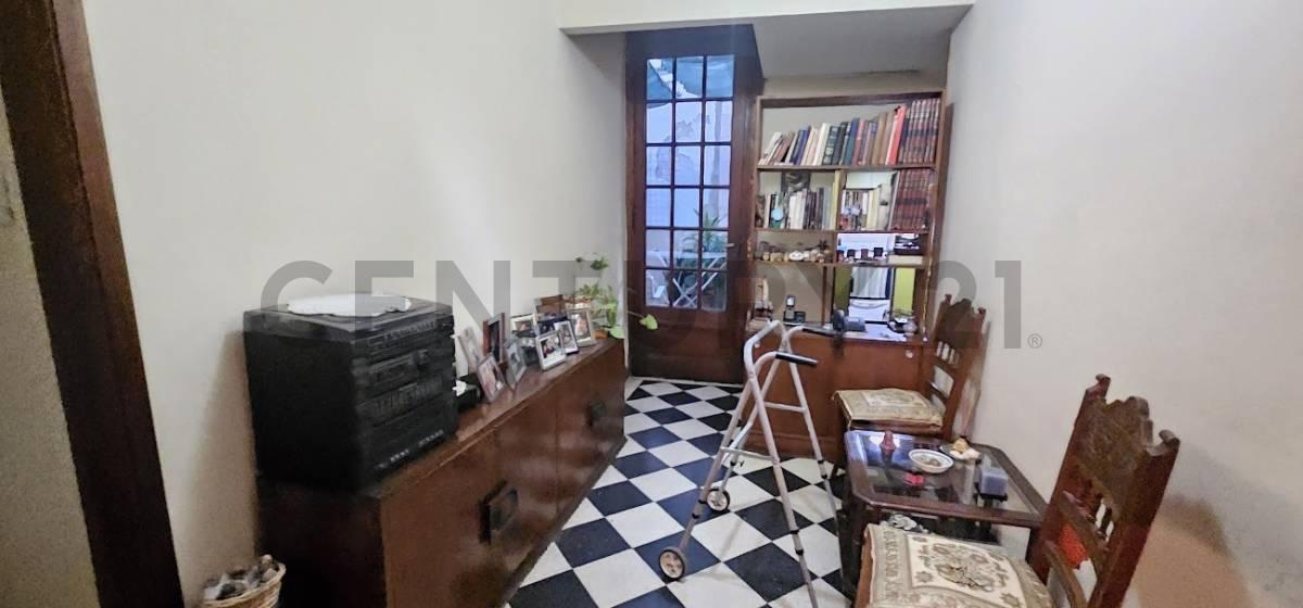 Foto de Casa en venta a reciclar, Villa devoto, imagen 2