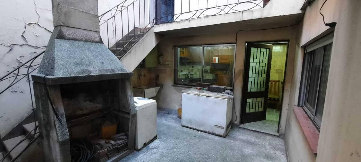 Foto de VENTA CASA CON COCHERA 5 AMBIENTES PATIO TERRAZA CABALLITO SUR test, imagen 5