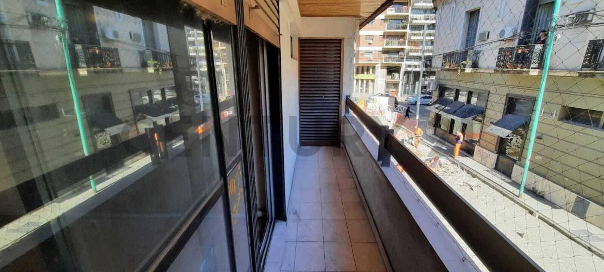 Foto de VENTA CASA CON COCHERA 5 AMBIENTES PATIO TERRAZA CABALLITO SUR test, imagen 2