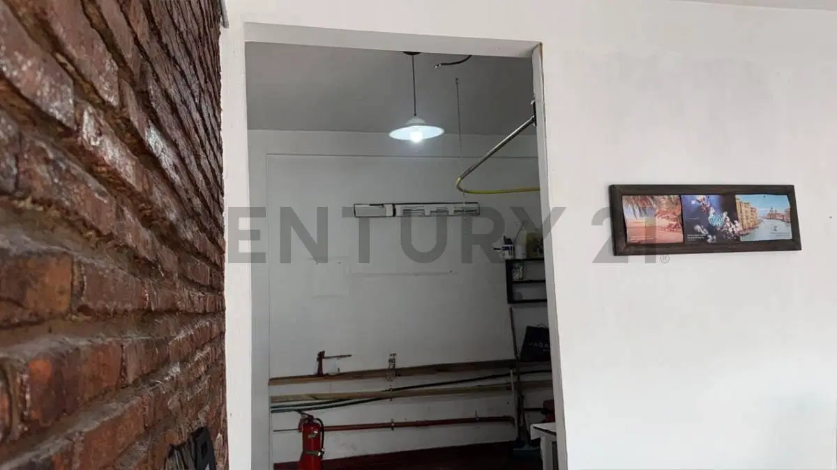 LOCAL EN ALQUILER EN CALLE 7 BERAZATEGUI 4