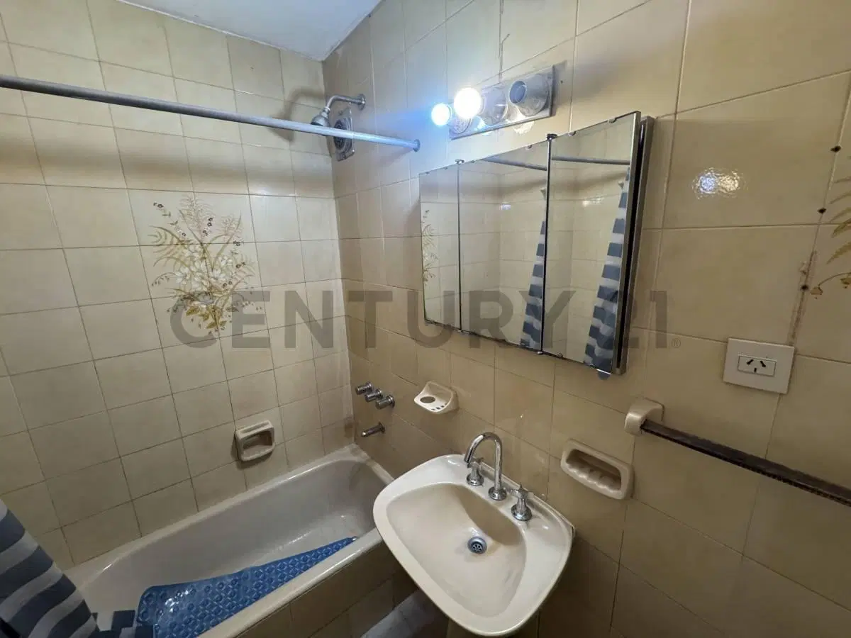 VENTA DEPARTAMENTO 3 AMBIENTES CON BALCON EN CABALLITO 8