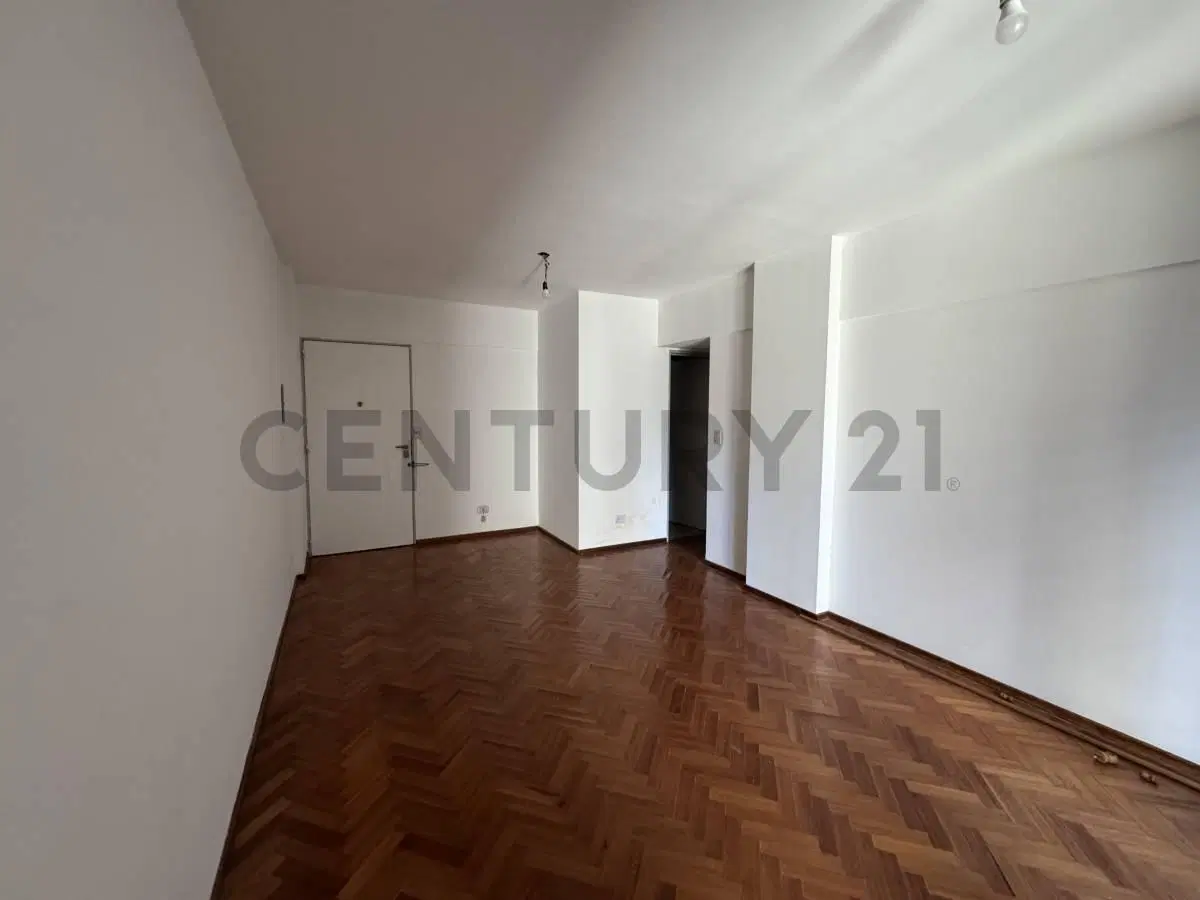 VENTA DEPARTAMENTO 3 AMBIENTES CON BALCON EN CABALLITO 3