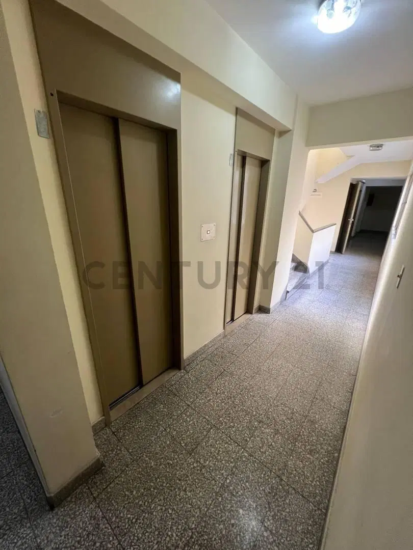 Departamento en alquiler 3 amb con dependencia y cochera. Palermo 5