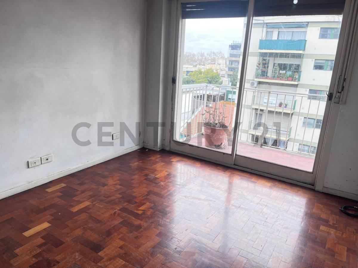 Foto de Venta departamento 3 ambientes Villa Devoto con balcon, imagen 4