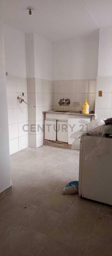 Foto de VENTA DEPARTAMENTO 3 AMB CONSTITUCION, imagen 2