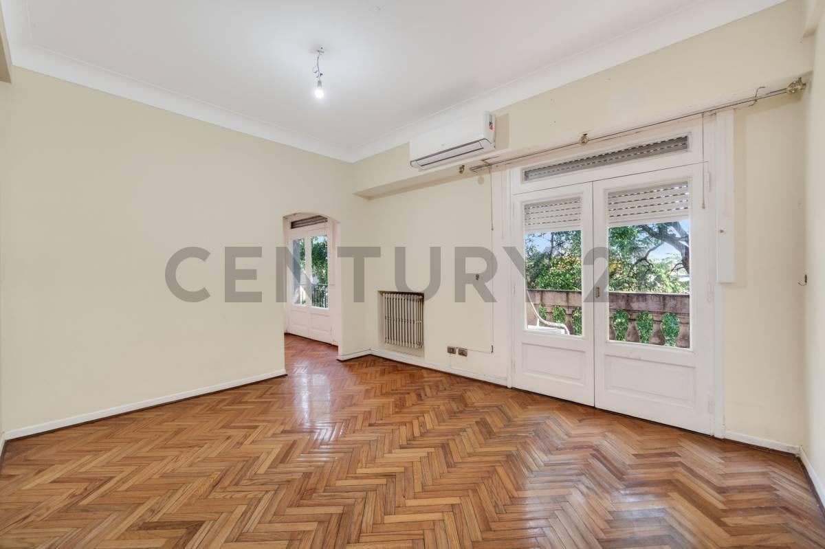 Foto de PISO COMPLETO - 6 AMBIENTES - VILLA PUEYRREDON, imagen 2