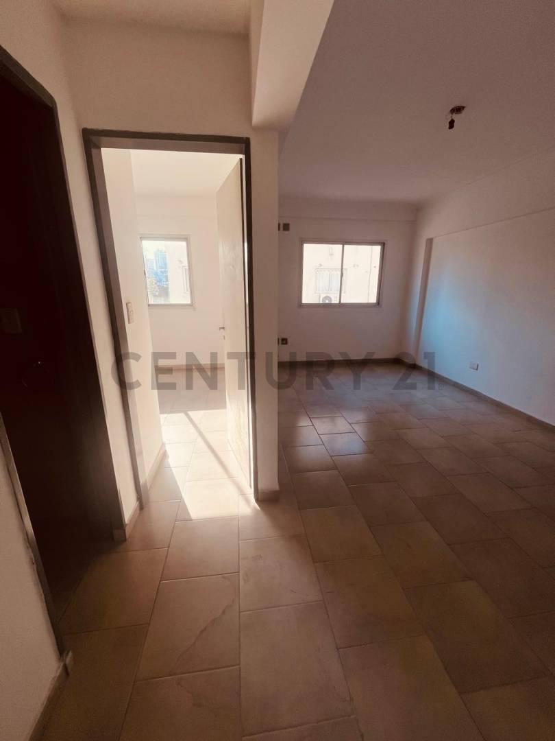 Foto de ALQUILER DEPARTAMENTO DOS AMBIENTES CON COCHERA EN RAMOS MEJIA, imagen 4