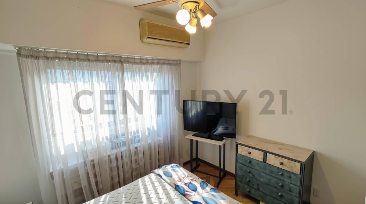 Foto de Venta Departamento 3 Ambientes - FRENTE AL PARQUE CHACABUCO, imagen 5