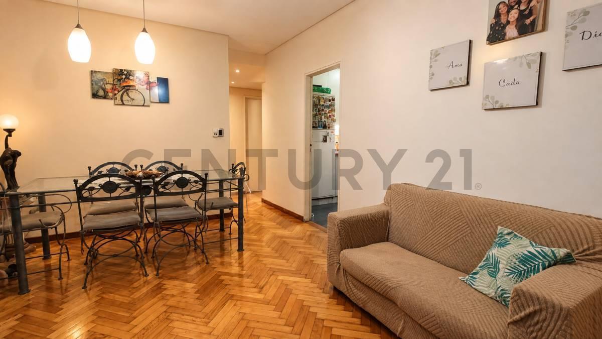 Foto de Venta Departamento 3 Ambientes - FRENTE AL PARQUE CHACABUCO, imagen 4