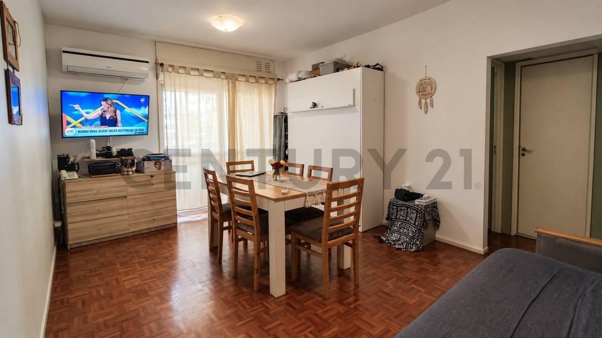 Foto de Venta Departamento 2 Ambientes Flores c/ Balcón cerrado, imagen 1