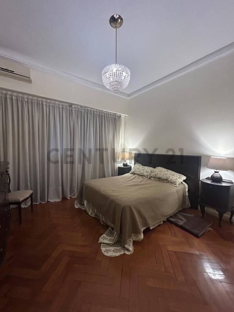 Foto de VENTA DEPARTAMENTO 5 AMBIENTES RECOLETA, imagen 1