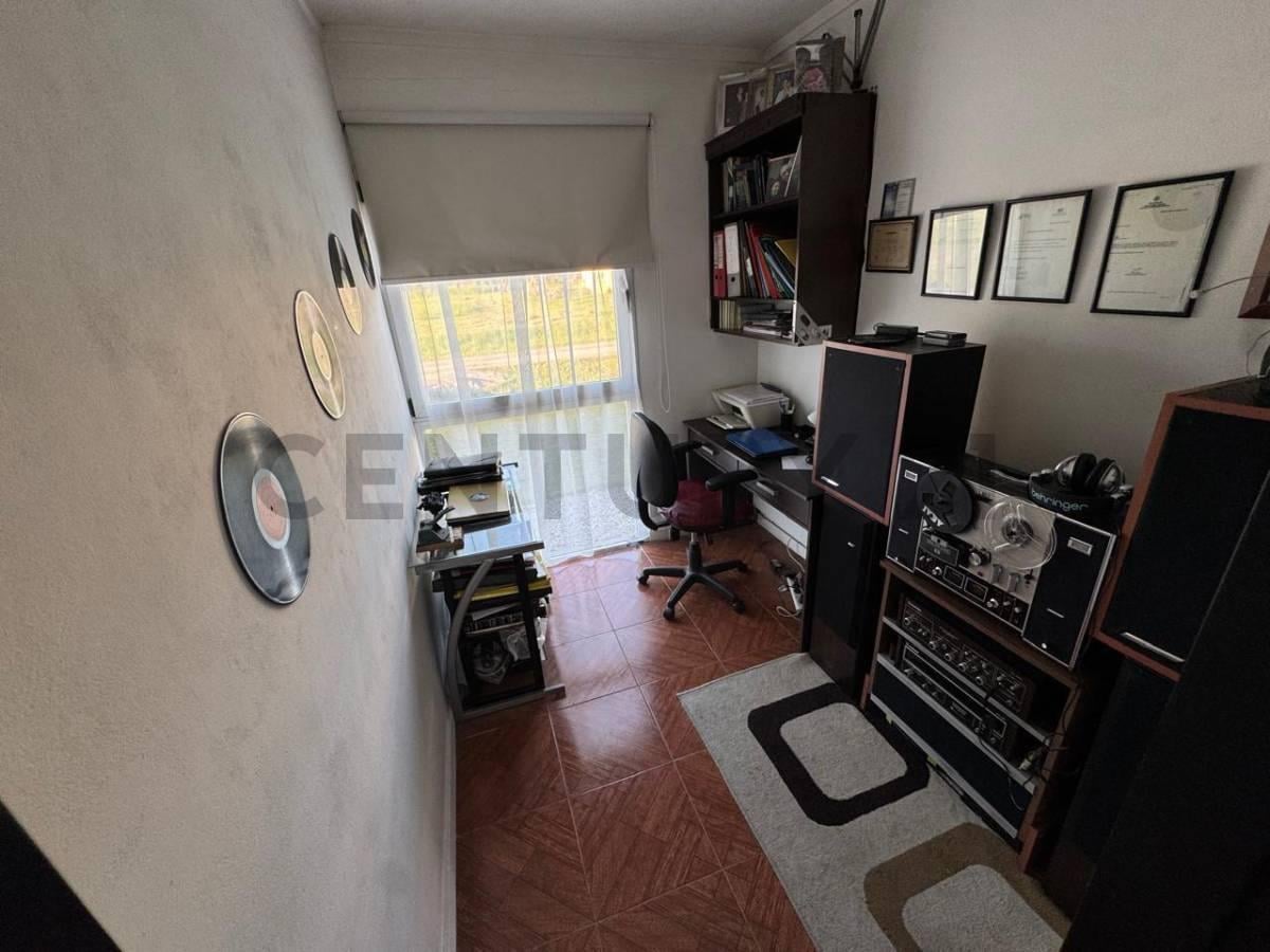 Foto de CASA 5 AMBIENTES CON PISCINA EN CLUB DE CAMPO LA FAUSTINA, imagen 4
