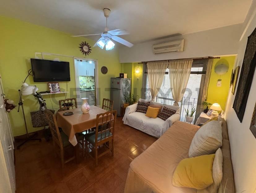 Foto de Venta Monoambiente con cocina separada en hermosa zona de Caballito, imagen 2