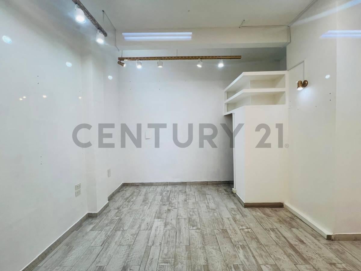 Foto de LOCAL EN VENTA - VILLA DEVOTO, imagen 2