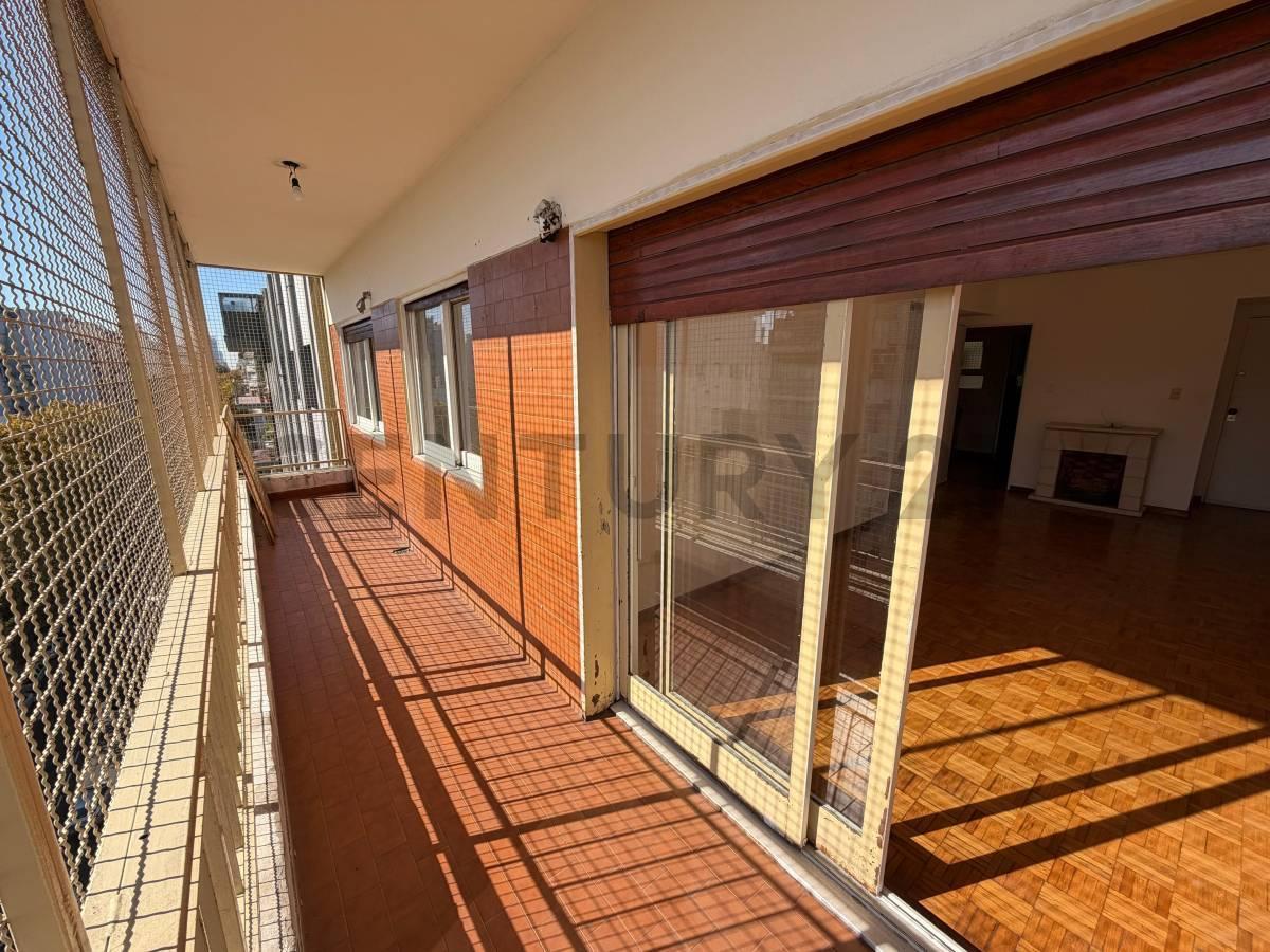 Foto de VENTA DEPTO 4 AMB CON BALCON MUY LUMINOSO, imagen 1