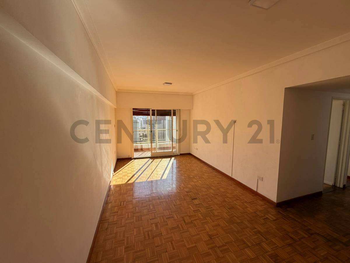 Foto de VENTA DEPTO 4 AMB CON BALCON MUY LUMINOSO, imagen 4