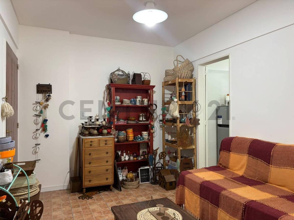 Foto de venta dpto 2 ambientes con patio Caballito, imagen 1