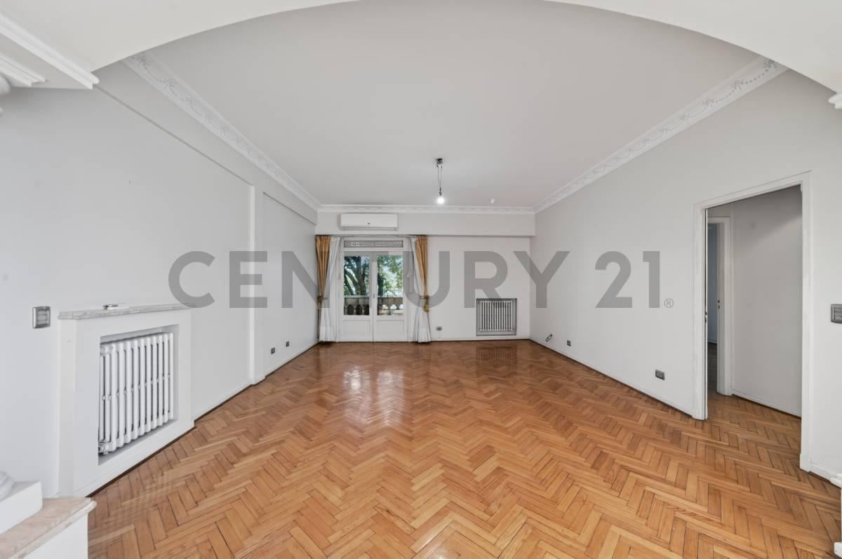 Foto de PISO COMPLETO - 6 AMBIENTES - VILLA PUEYRREDON, imagen 1