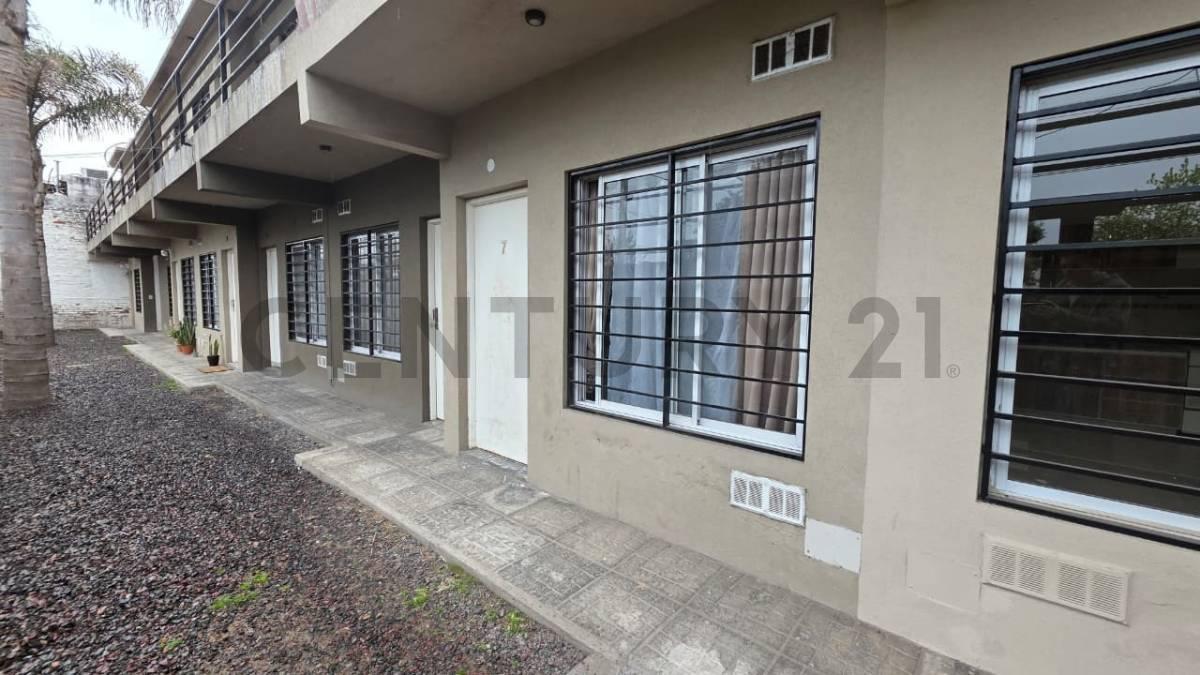 Foto de VENTA DEPARTAMENTO 2 AMBIENTES CON PATIO Y COCHERA EN EIVISSA HOUSE, imagen 4