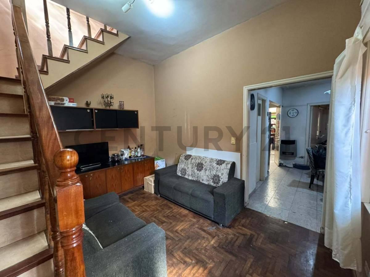 Foto de VENTA PH 4 AMBIENTES EN PARQUE CHAS ENTRADA INDEPENDIENTE, imagen 4