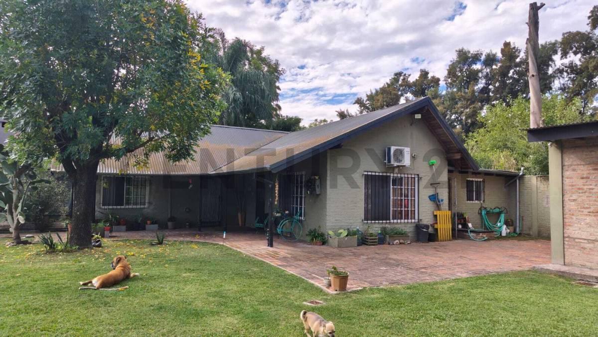 Foto de Casa en venta en Don Torcuato - 4 ambientes Pileta y Quincho, imagen 1