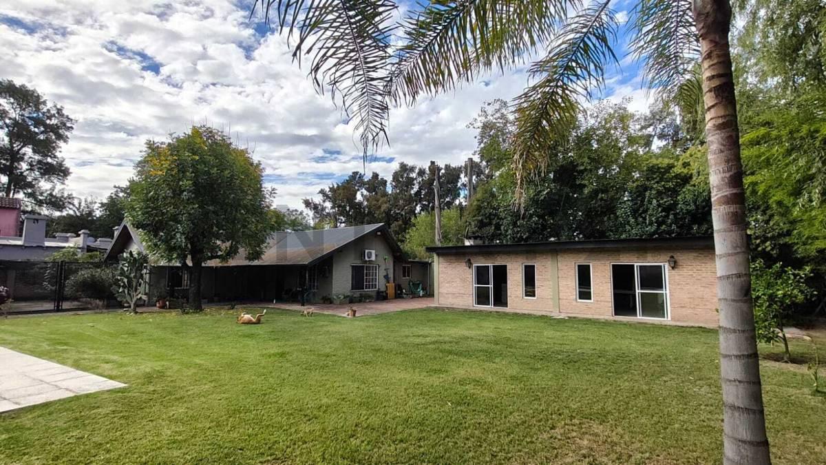 Foto de Casa en venta en Don Torcuato - 4 ambientes Pileta y Quincho, imagen 2