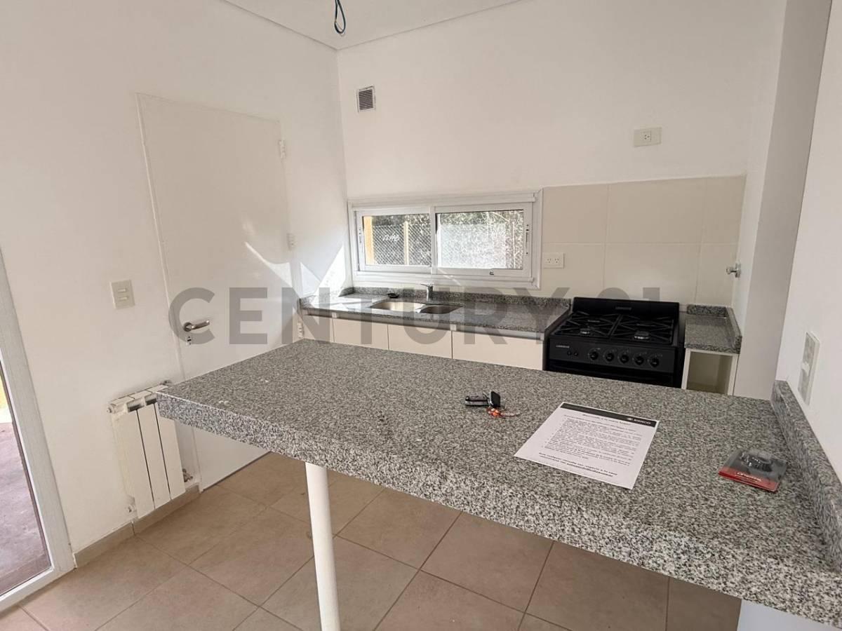 Foto de VENTA CASA 3 AMB ZELAYA LISTA PARA ESCRITURAR, imagen 2