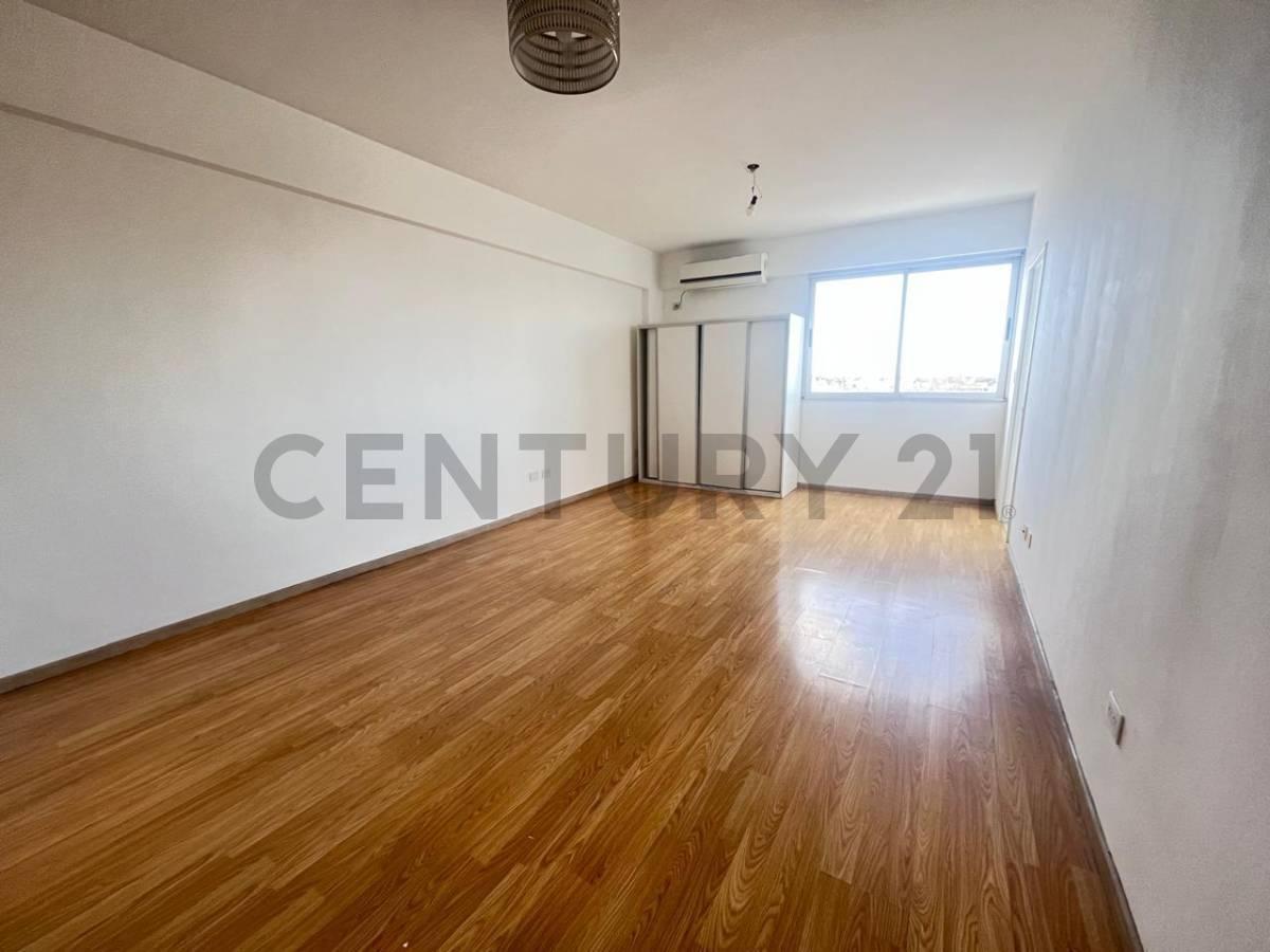 Foto de MONOAMBIENTE en ALQUILER en Monte Castro, imagen 5