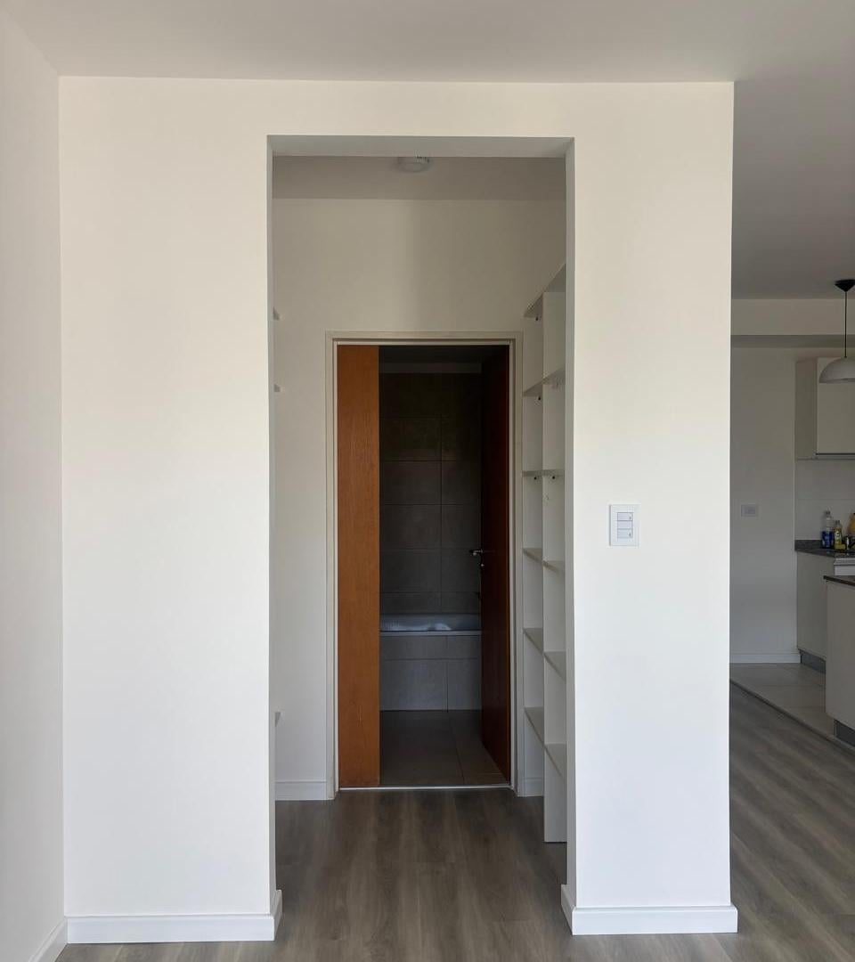 Foto de ALQUILER MONOAMBIENTE C/BALCÓN, COCHERA Y AMENITIES, imagen 3