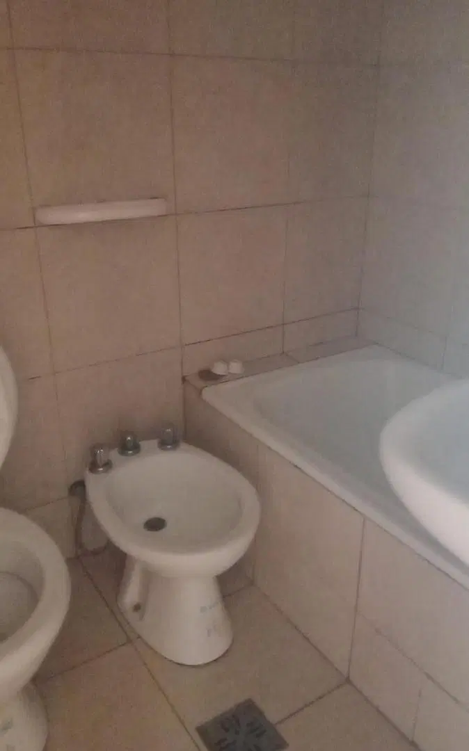 Alquilo Departamento1 dormitorio 4